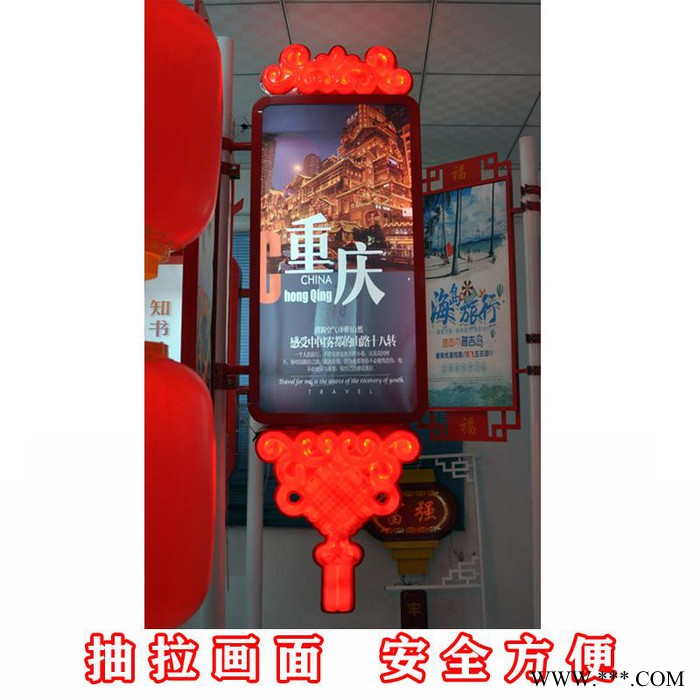 仿古灯杆灯箱路灯杆牌灯箱制作太阳能灯杆广告灯箱定制厂家供应灯杆铁艺宣传栏图4