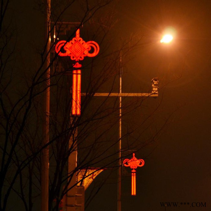 仿古灯杆灯箱路灯杆牌灯箱制作太阳能灯杆广告灯箱定制厂家供应灯杆铁艺宣传栏图6