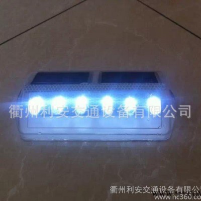 高亮LED太阳能灯  新开模具