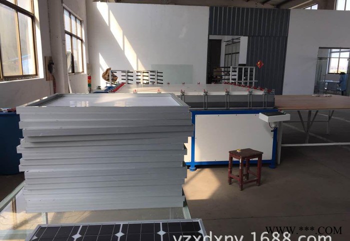 太阳能电池板，太阳能直销，电池板组件100W，价格便宜
