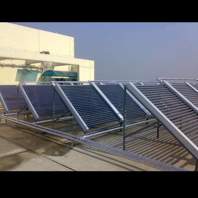 阳光亿家 太阳能热水工程联箱专业承接大型学校酒店热水工程 洗浴热水系统 太阳能工程联箱