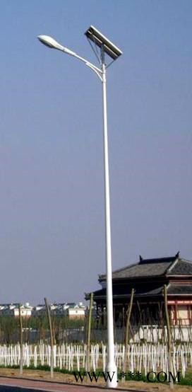 太阳能路灯厂家专业生产7米58WLED太阳能路灯太阳能路灯系统图2