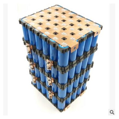 定制款磷酸铁锂电池12.8v18AH汽车电池 聚合物锂启动电池组蓄电池