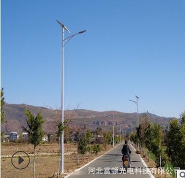 新农村厂家4米5米6米A字臂自弯路灯杆 LED高杆户外路灯 道路灯