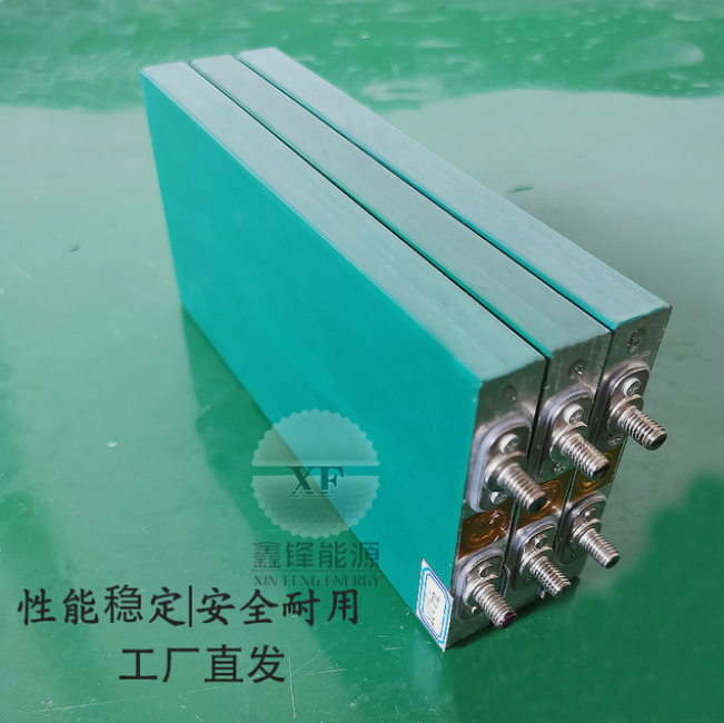 3.7V30AH高倍率铝壳动力电芯大容量3.7V20AH三元聚合物电摩锂电图3
