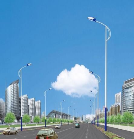 可定制LED太阳能路灯 8米100w镀锌户外新农村单臂市政工程道路灯图3
