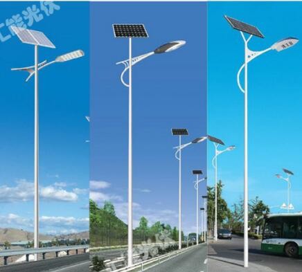 厂家批发爆款太阳能路灯新款led一体化30w太阳能户外道路照明灯图3